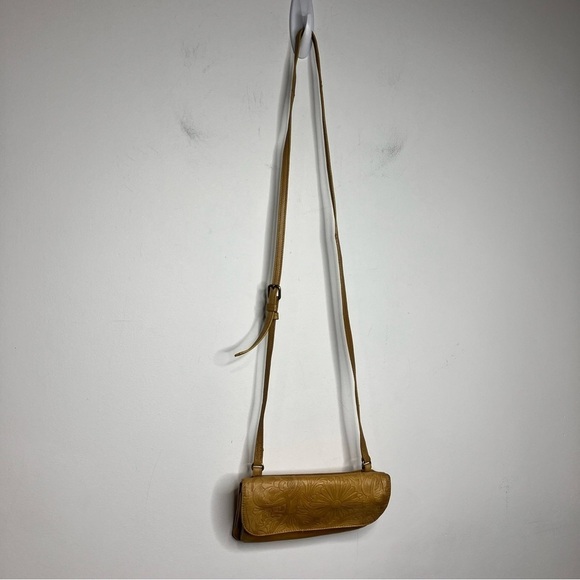 C & C California golden yellow leather crossbody bag small size - Picture 2 of 16